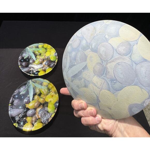 Beautiful Set of 4 Olive 8” Round Photo Bar Martini Wine Plates Unmarked - Picture 7 of 11